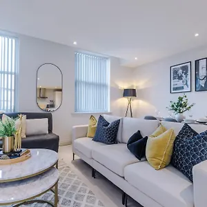 designer-central-leeds-home-by-purestay-sleeps-5.yorkshirehotels.net/